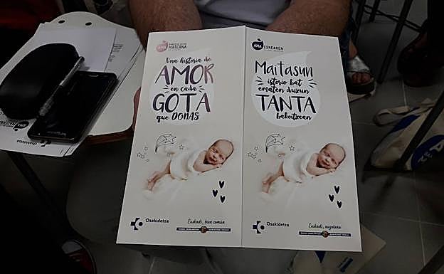 Euskadi inaugura un banco de leche materna para bebés que no pueden ser alimentados por sus madres