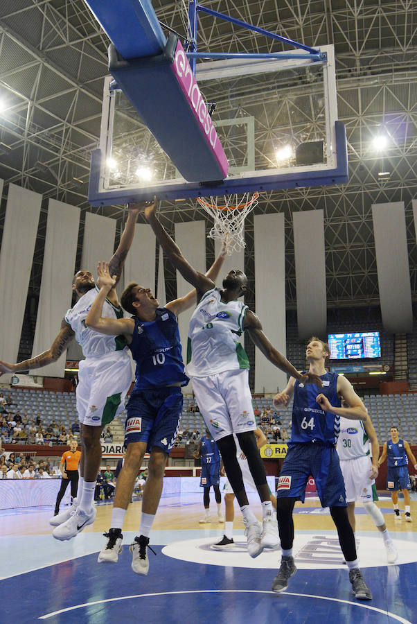 Las buenas sensaciones que transmitió el GBC ante el Herbalife Gran Canaria en la primera jornada se han visto refrendadas este miércoles con una gran victoria ante el Betis (94-60) que demuestra que los de Porfi Fisac no han regresado a la ACB con idea de ser una de las cenicientas de la liga.