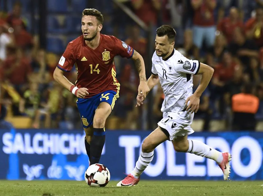 'La Roja' se mide al combinado que dirige Christian Panucci en el Rico Pérez de Alicante.