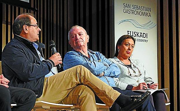 Arbelaiz, Arzak y Torras, en la presentación de ayer en el BCC