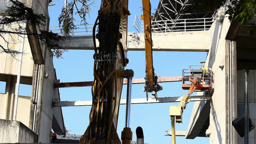 El derribo de Anoeta, en imágenes