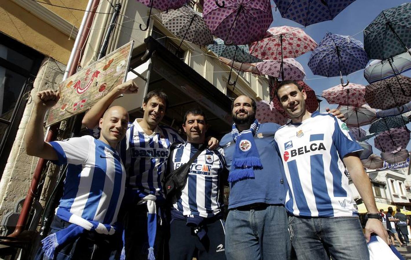 Unos 300 aficionados se han desplazado a la capital de Macedonia para apoyar al equipo en el encuentro ante el Vardar