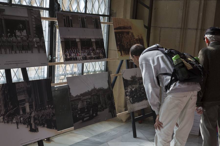 El alcalde de San Sebastián, Eeneko Goia, destaca que los bomberos son «el pilar de la seguridad y la tranquilidad» de la ciudad.