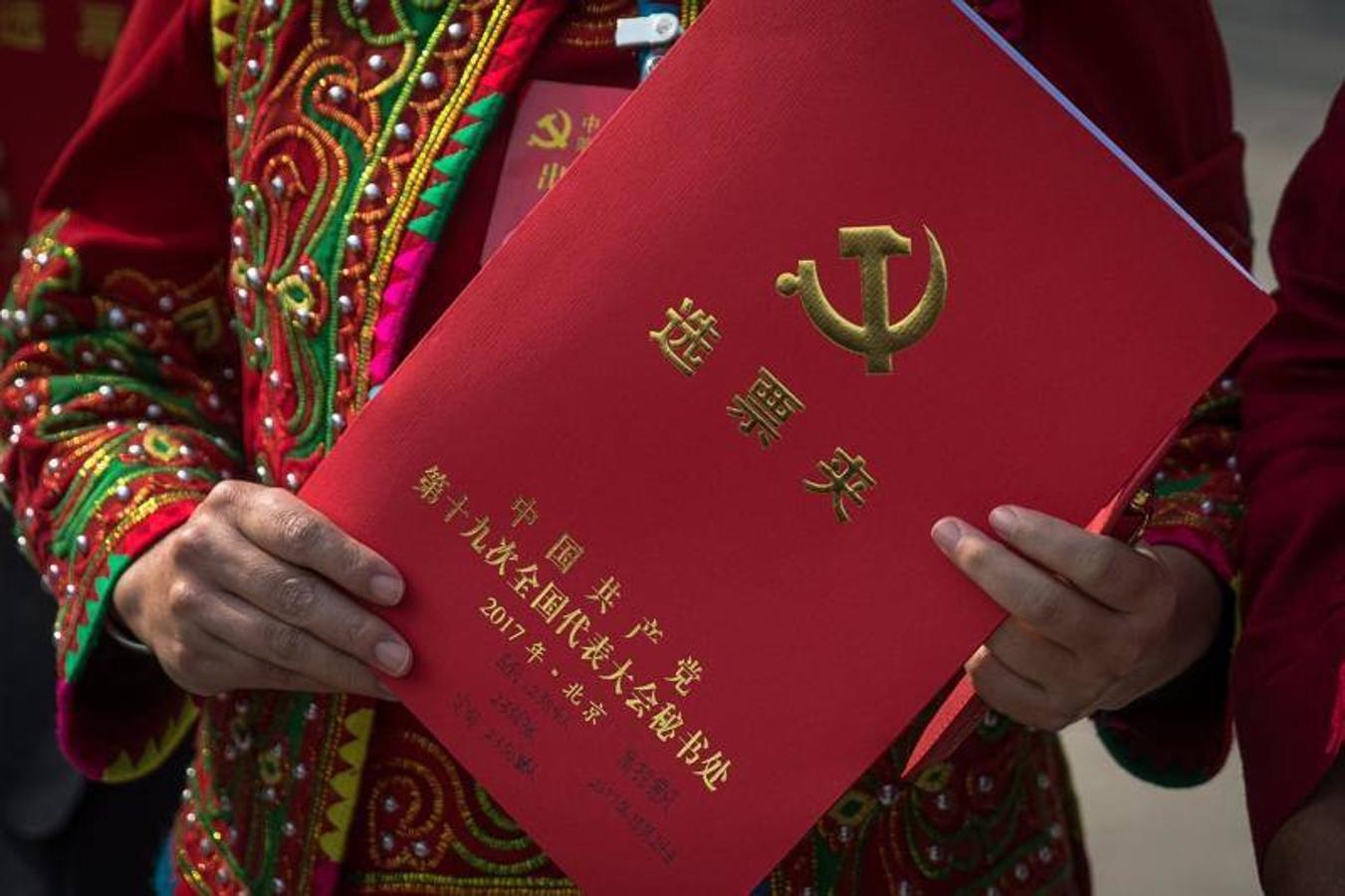 Clausura del XIX Congreso Nacional del Partido Comunista de China (PCCh) en el Gran Palacio del Pueblo (GHOP) en Pekín, China.