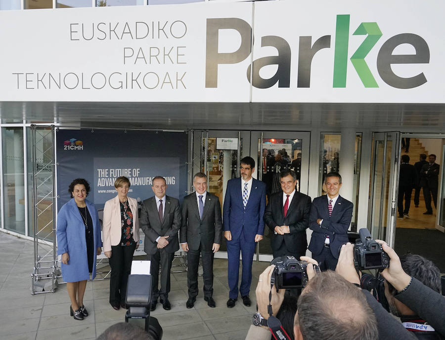 El lehendakari ha inaugurado este miércoles en el parque tecnológico de Miramón el XXI Congreso de Fabricación Avanzada y Máquina Herramienta, el evento de referencia para el sector en el ámbito estatal. 