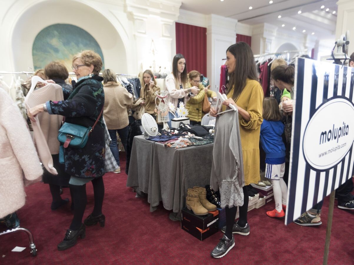 Gipuzkoa de Moda cierra este domingo su edición de este año ofreciendo al público una completa exposición y venta de artículos relacionados con la moda y la belleza en el Hotel de Londres