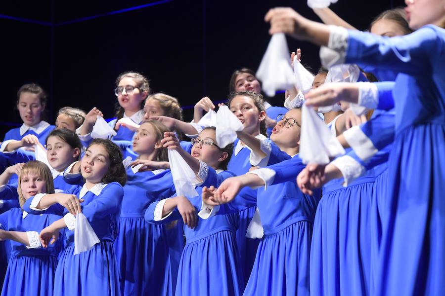 Este ‘concurso de concursos’, en el que han competido las corales ganadoras el año pasado en los mejores certámenes europeos, ha abierto este miércoles el certamen coral de Tolosa