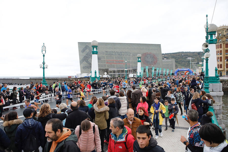 Galería. Gran ambiente durante todo el recorrido.