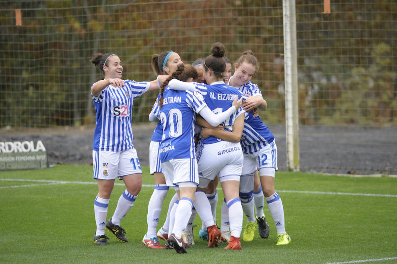 El partido de la novena jornada de la liga femenina de primera división se ha jugado este domingo a las 12.00 horas en Zubieta. El equipo txuriurdin ha vencido a su rival 3-0 en casa.