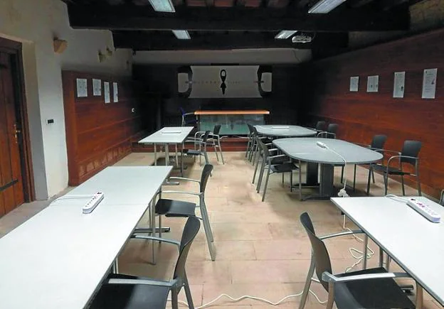 Instalaciones del Palacio Bikuña habilitadas como aula de estudio.
