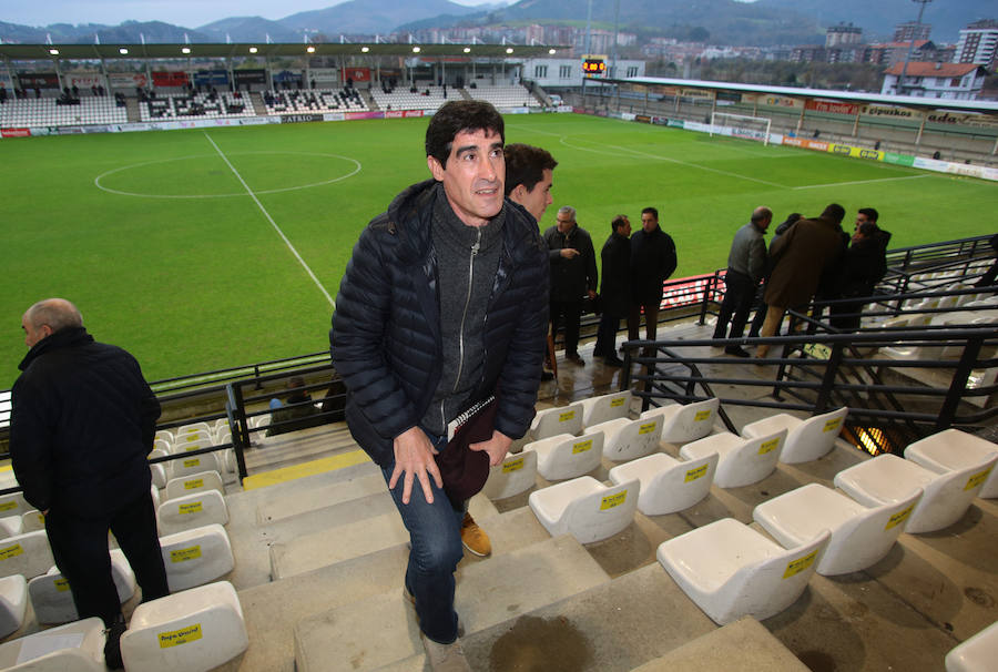 El Real Unión ha perdido 0-3 ante el Mirandés en el Gal. El partido ha contado con la presencia en el palco del nuevo técnico unionista, José Luis Ribera, tras la destitución de Santana.