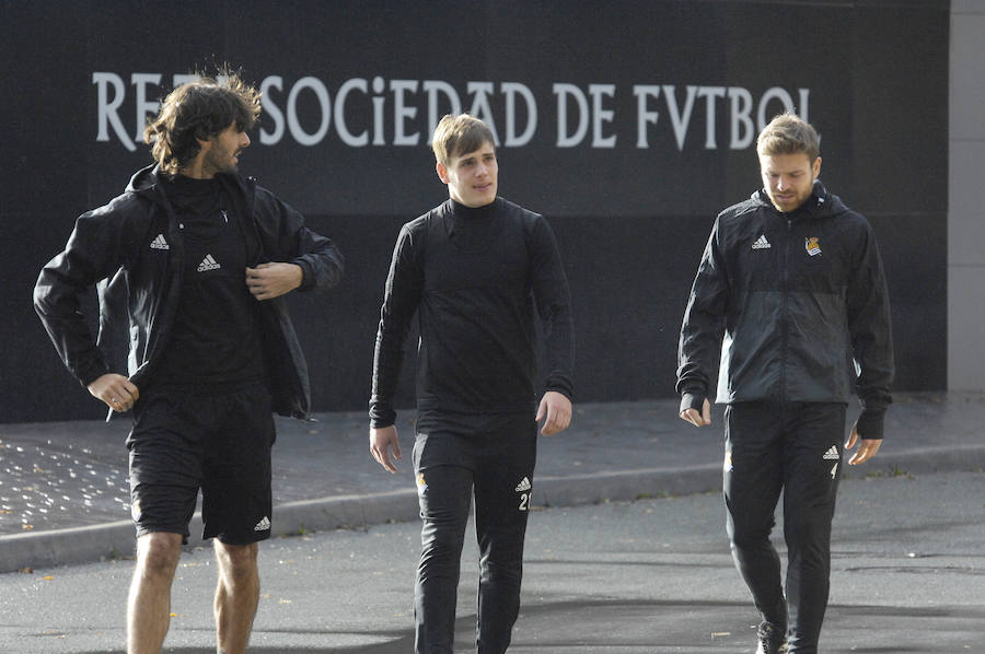 Eusebio ha citado a sus jugadores esta mañana en Zubieta para el último entrenamiento antes del debi de mañana en San Mamés contra el Athletic). 
