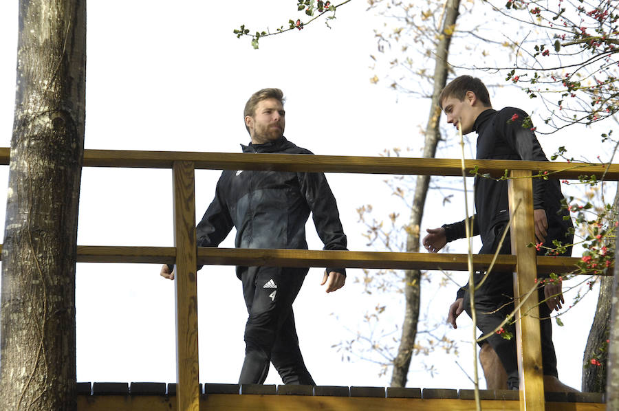 Eusebio ha citado a sus jugadores esta mañana en Zubieta para el último entrenamiento antes del debi de mañana en San Mamés contra el Athletic). 