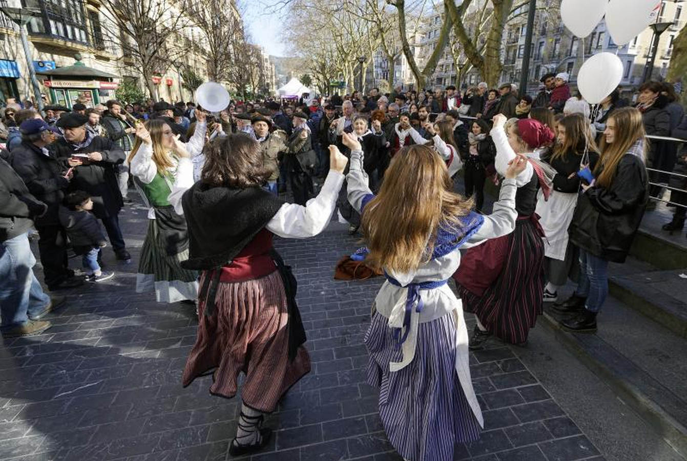 La feria de Santo Tomás de Donostia, un éxito