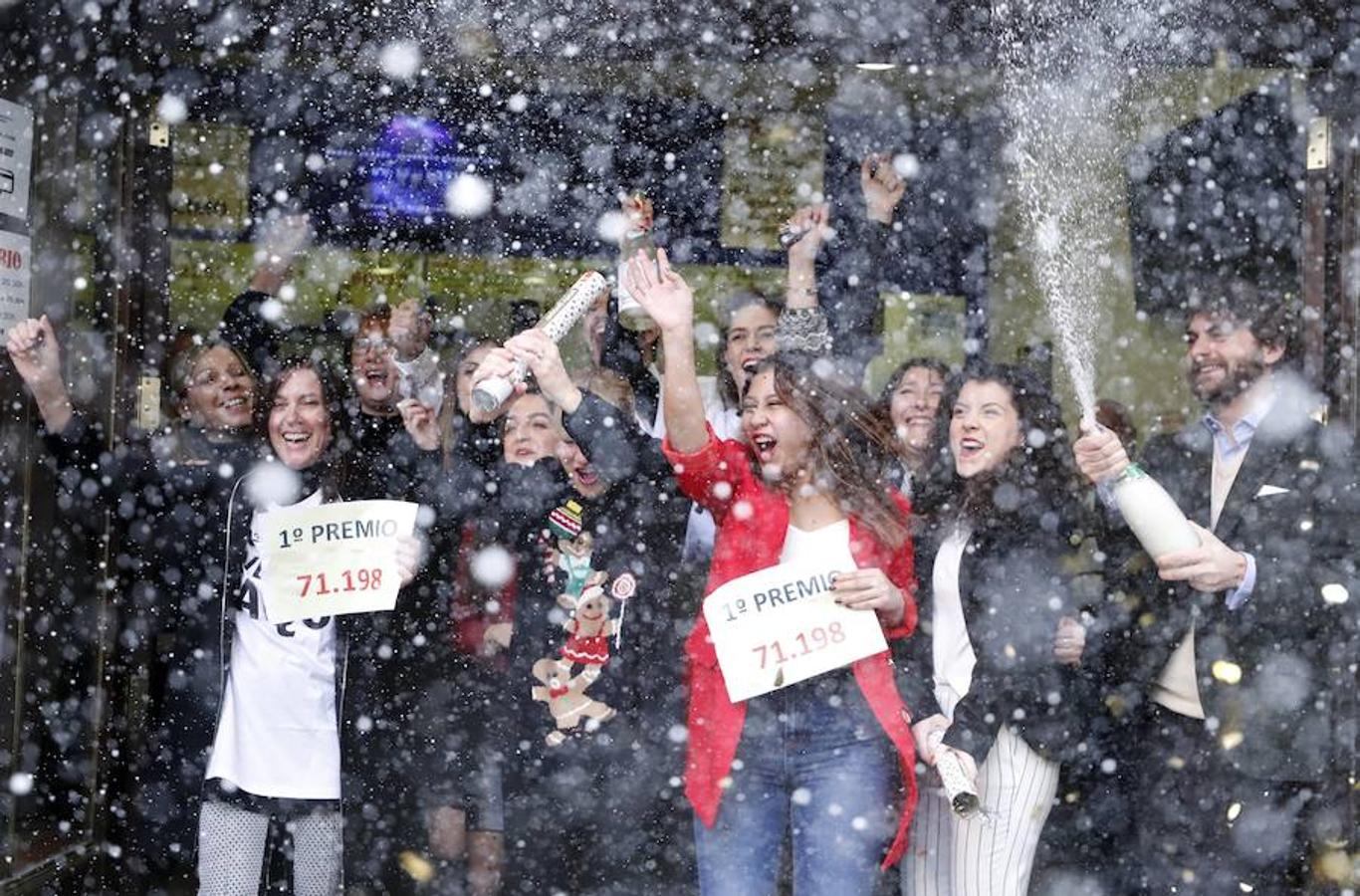 El sorteo de la Lotería de Navidad, vuelve a repartir millones por todo el territorio.