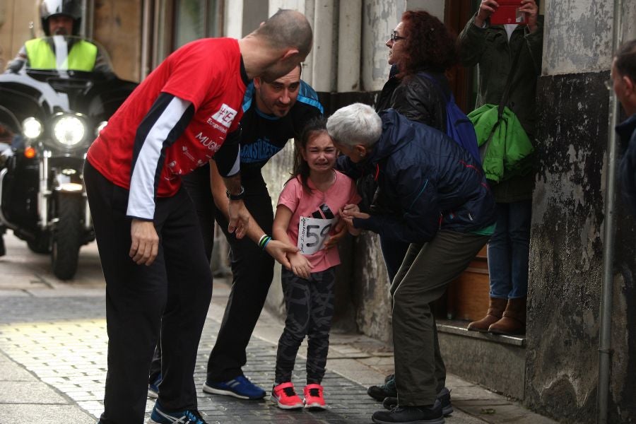 Los más pequeños se han sumado a esta sana tradición de terminar el año con una carrerita. 