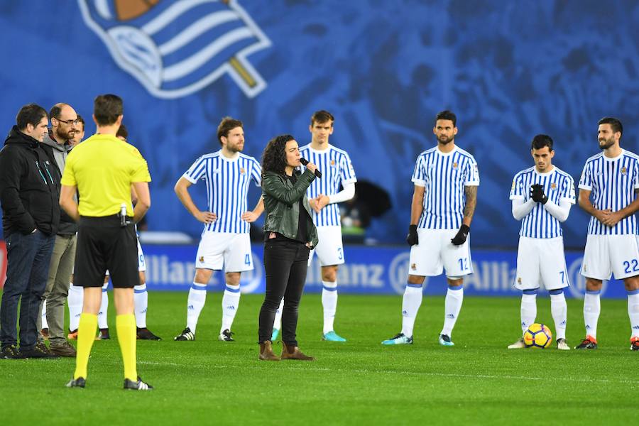 Las mejores imágenes del encuentro entre la Real Sociedad y el F.C. Barcelona en el estadio de Anoeta