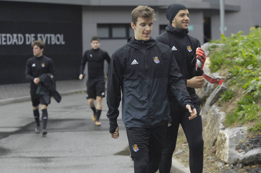 La Real ha efectuado este viernes por la mañana en Zubieta su penúltimo entrenamiento antes de enfrentarse al Celta. Mañana la plantilla se ejercitará a la misma hora y en el mismo escenario. 
