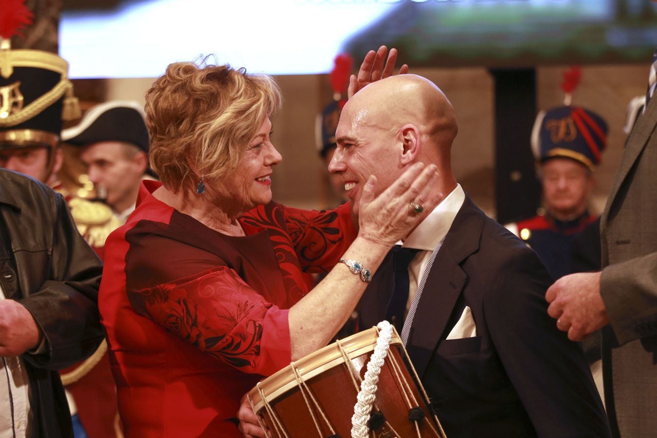 El deportista paralímpico ve cumplido su sueño de hacerse con el máximo galardón de la ciudad en una ceremonia llena de emoción