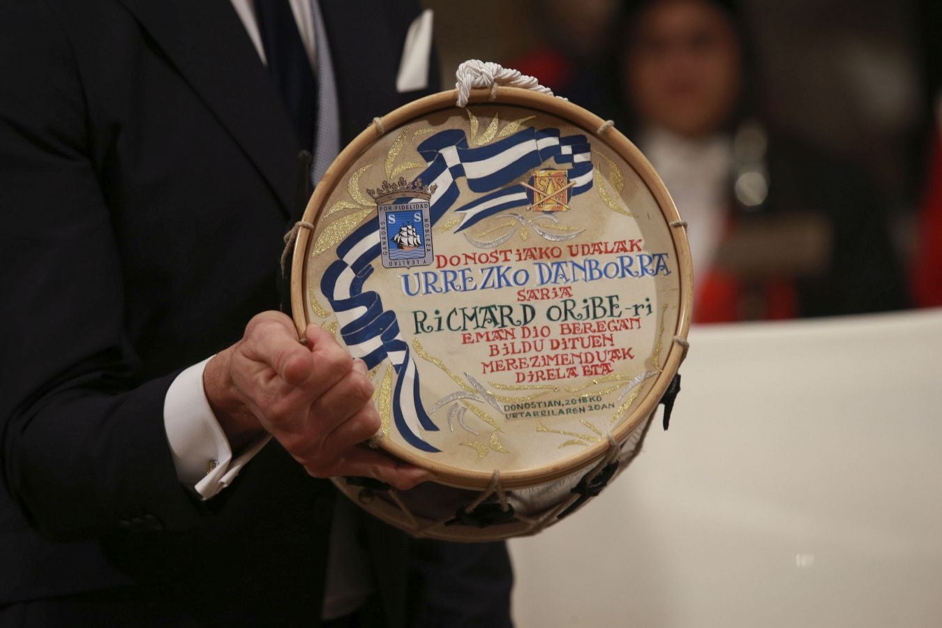 El deportista paralímpico ve cumplido su sueño de hacerse con el máximo galardón de la ciudad en una ceremonia llena de emoción