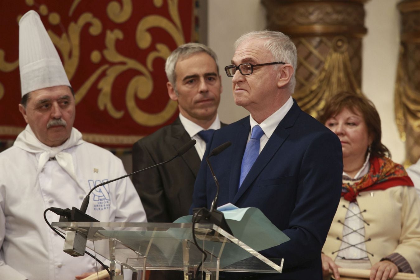 El deportista paralímpico ve cumplido su sueño de hacerse con el máximo galardón de la ciudad en una ceremonia llena de emoción