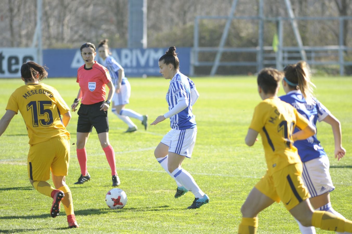 La Real Sociedad femenina ha logrado en Zubieta un valioso punto con sabor a victoria ante el campeón de Liga yl colíderen la actual, el Atlético de Madrid.
