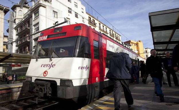 La Diputación y Renfe ultiman los detalles técnicos para sumar los trenes de Cercanías a la Mugi