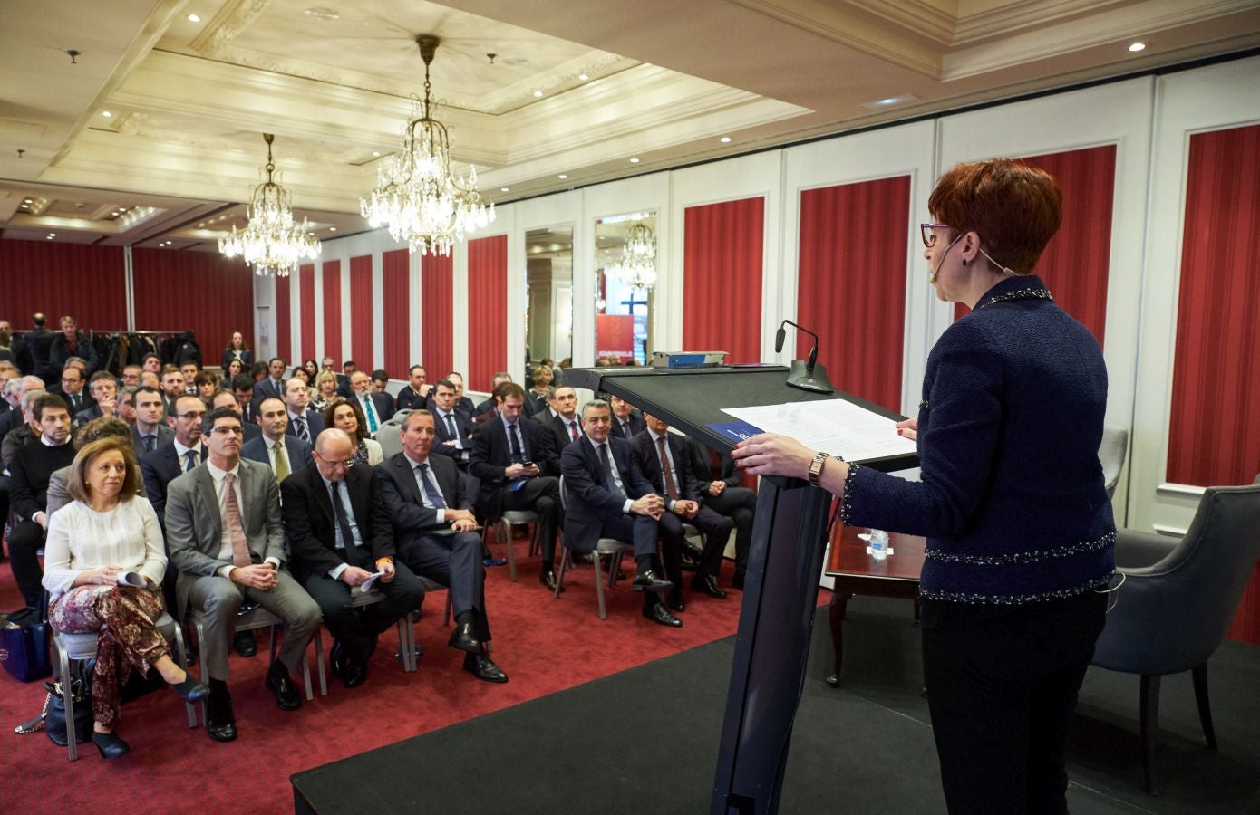 Marisa Poncela, Secretaria de Estado de Comercio, ha disertado sobre el tema 'Internacionalización y apertura de la economía vasca' en un acto organizado por EL DIARIO VASCO y el BBVA en el hotel Londres de Donostia