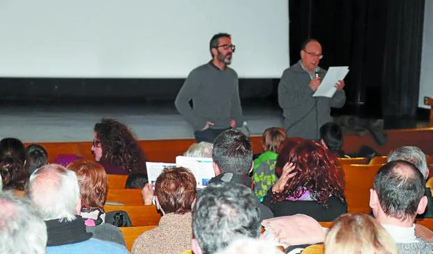 Tolosa y Egizabal presentaron la sesión en Kultur Etxea. 