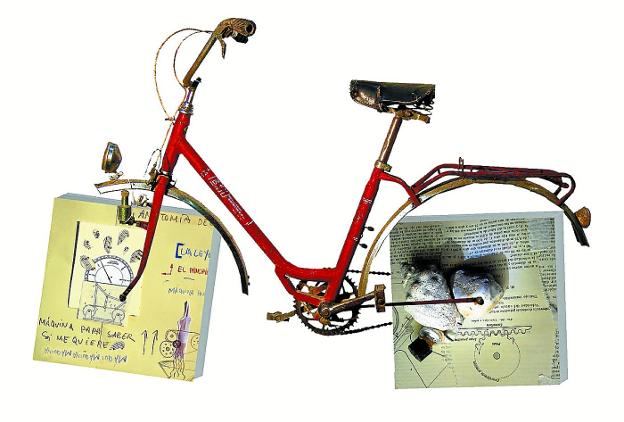 'Bicicleta patafísica', uno de los trabajos que se pueden ver en la exposición. 