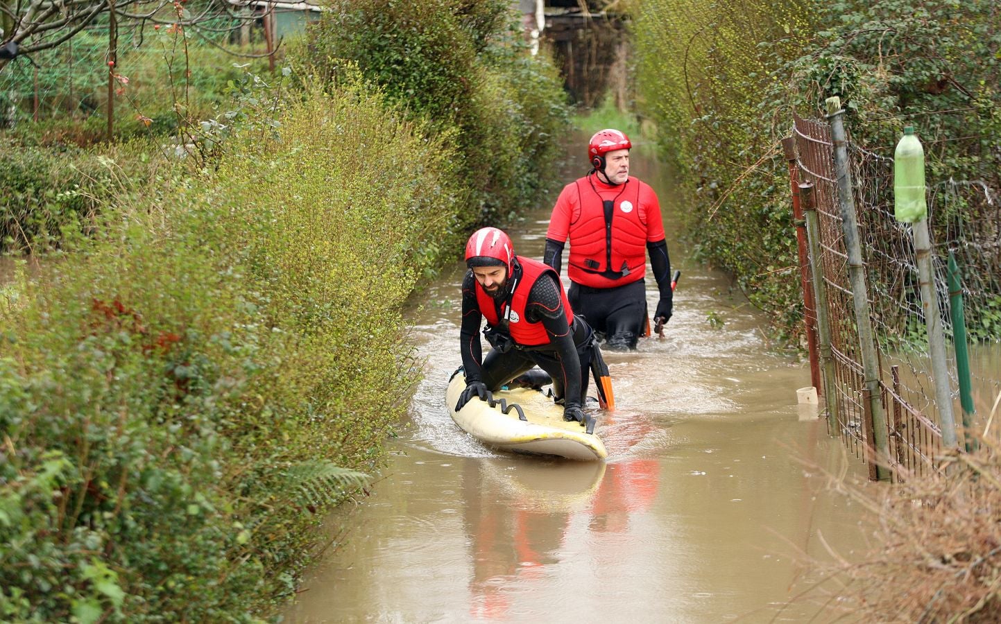 Inundaciones puntuales de los ríos guipuzcoanos tras las intensas lluvias de los últimos días. 