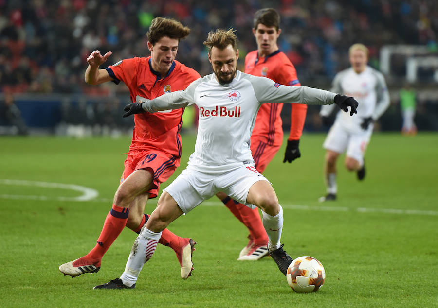 Emoción en el Salzburgo - Real Sociedad con la presencia de casi dos mil aficionados realistas en las gradas