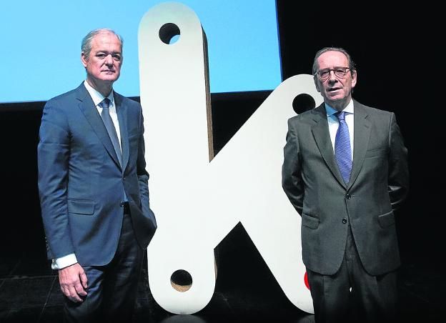 Javier García Lurueña y Gregorio Villalabeitia, ayer en el Kursaal.