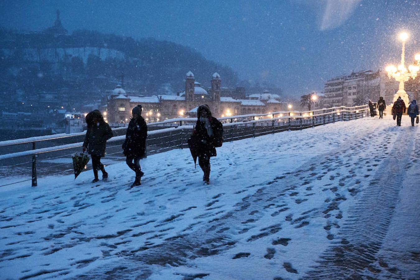 Las precipitaciones están generando severos problemas de circulación en la ciudad
