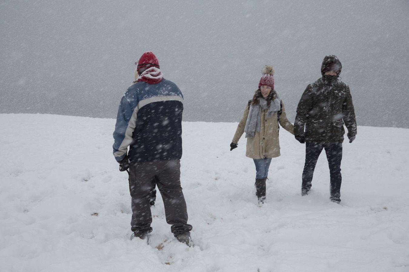 Las precipitaciones han generado muchos problemas de circulación a la vez que ha dejado bonitas estampas
