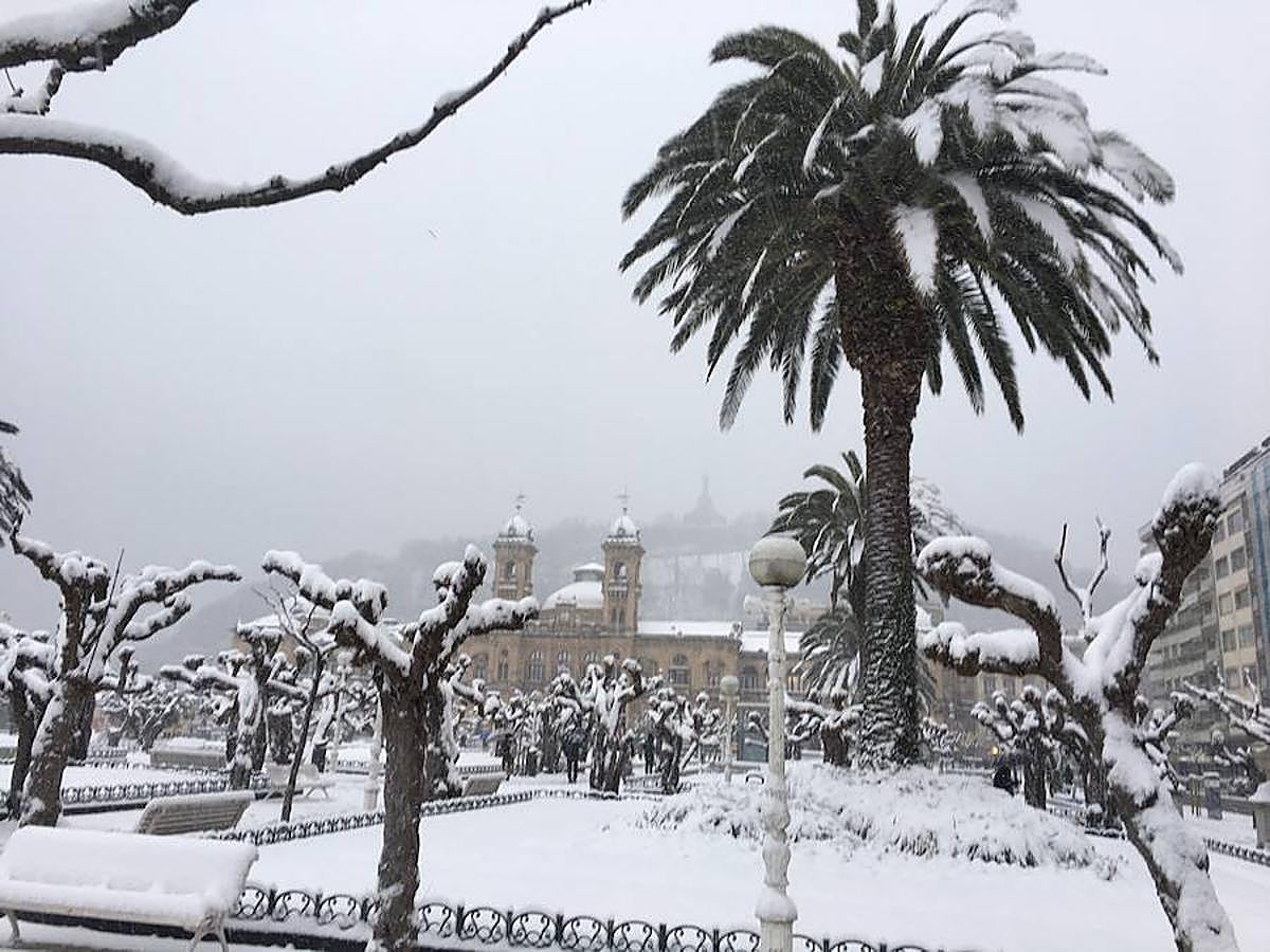 Las precipitaciones están generando severos problemas de circulación en la ciudad