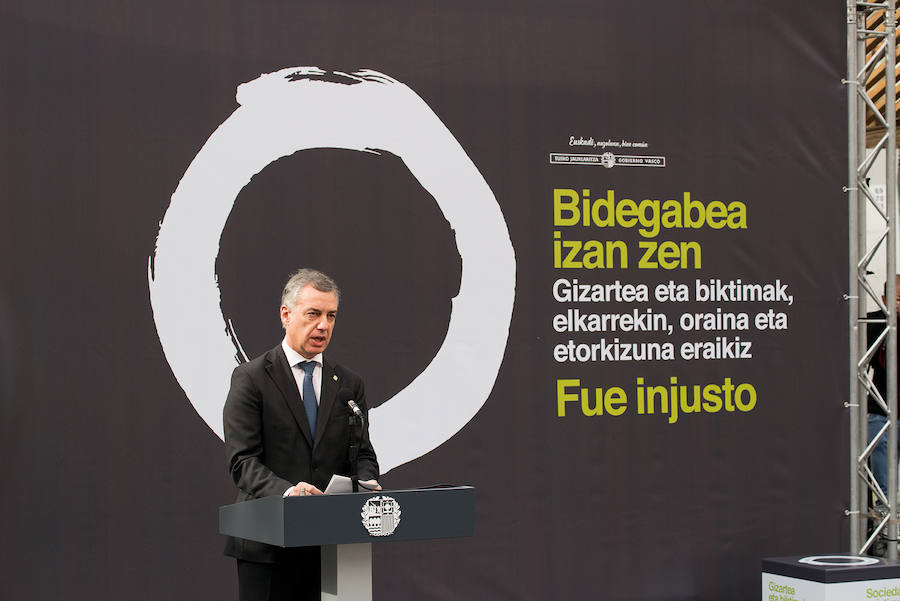 El lehendakari ha cerrado esta mañana en Bilbao el acto que se ha celebrado con motivo del Día Europeo de las Víctimas del Terrorismo