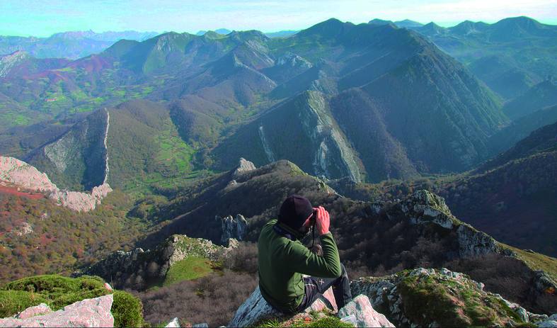 'Cien días de soledad', que se estrena el viernes en cines, se podrá ver el martes en Donostia en el marco de las Jornadas de Naturaleza de Gipuzkoa