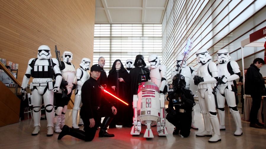 El concurso de cosplay y los premios a los maestros del cómic centran la segunda jornada del Salon Internacional del Cómic y Manga de San Sebastián