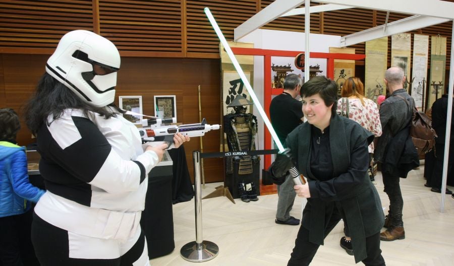 El concurso de cosplay y los premios a los maestros del cómic centran la segunda jornada del Salon Internacional del Cómic y Manga de San Sebastián