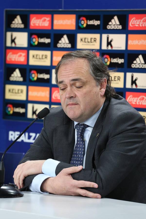 Imanol Alguacil ha sido presentado como nuevo entrenador de la Real Sociedad, sustituyendo de este modo a Eusebio Sacristán. Mikel Labaka será su segundo entrenador.