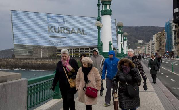 El último día del invierno ha sido muy frio en San Sebastián.