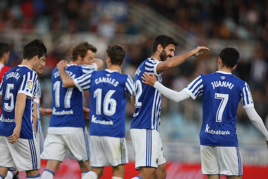 El equipo txuri-urdin se reencuentra con las buenas sensaciones tras esta goleada en Anoeta