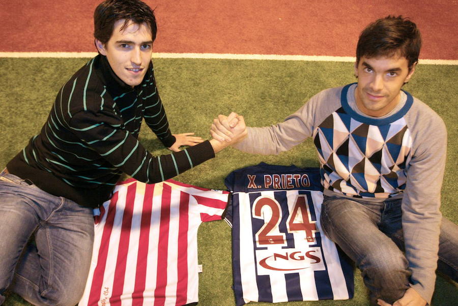 Iraola y Prieto en vísperas del derbi en Anoeta de 2006. 