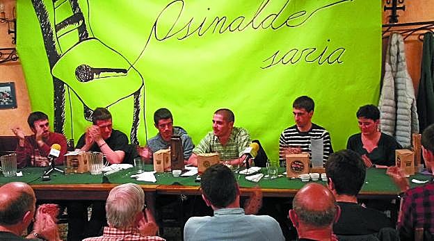 Bertsolariak pasa den asteburuan egin zen saioan. 