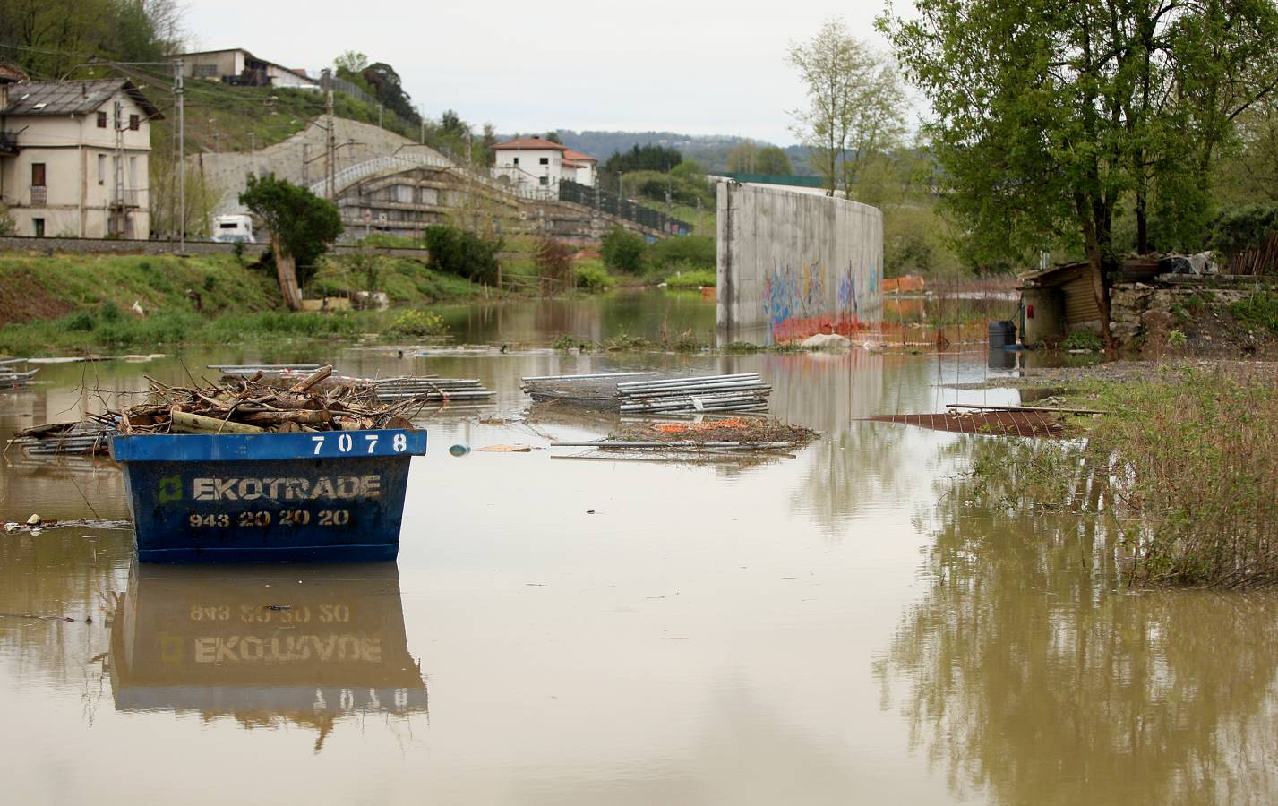 Tras la delicada situación que se vivió con los ríos en Gipuzkoa el miércoles, así han estado el jueves. 