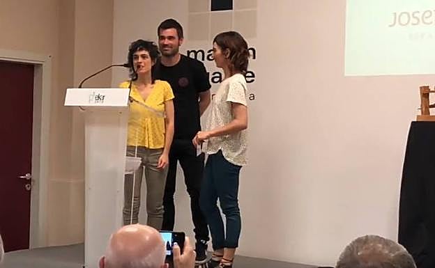 Oihane Enbeita, Andoni Gartzia eta Eneritz Zeberiok jaso zuten Joseba Jaka saria. 