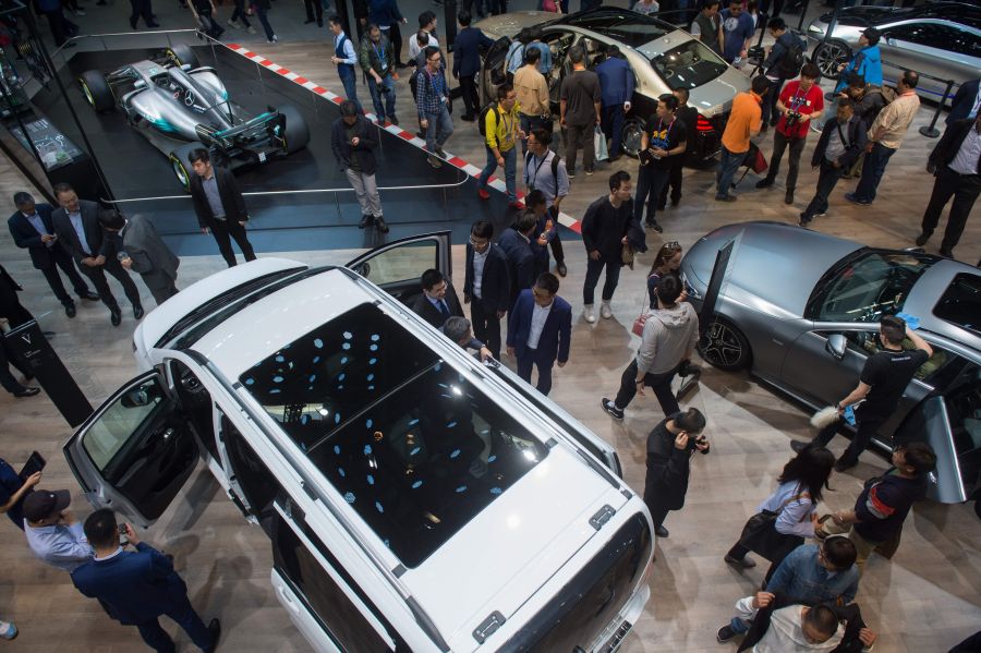 La feria del automóvil de China se centra este año en la movilidad eléctrica. Las marcas presentan estos días sus últimos modelos. 