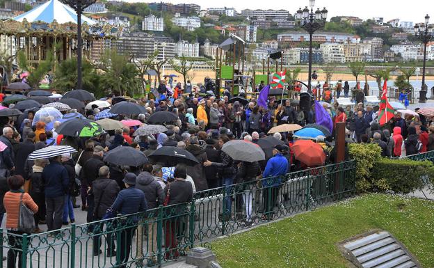 Imagen principal - La concentración de San Sebastián.