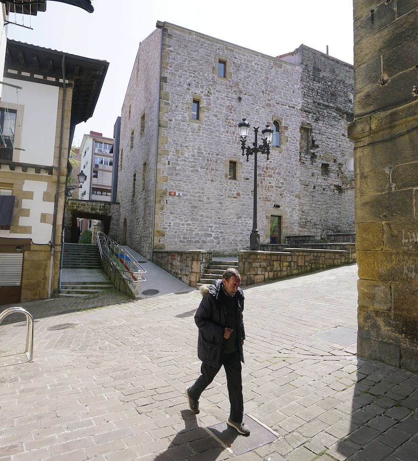 Los municipios de la bahía de Pasaia se benefician de ayudas forales que permiten acometer mejoras urbanísticas y crear nuevos equipamientos. La Diputación y las localidades implicadas han firmado un nuevo convenio que suma 8,4 millones en cuatro años